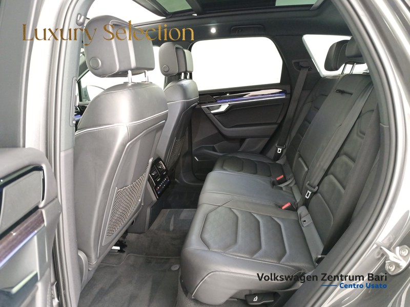 Volkswagen Touareg 3.0 v6 tsi ehybrid elegance tiptronic - 17