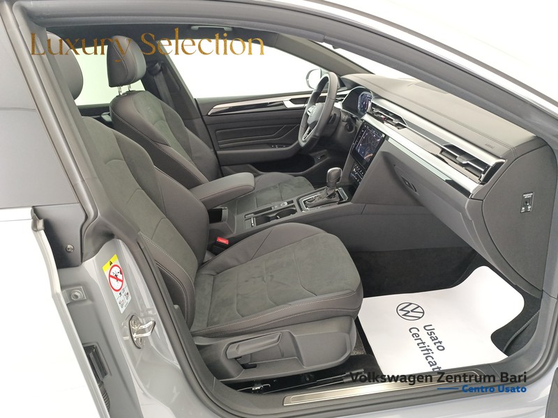 Volkswagen Arteon 2.0 TDI SCR SHOOT. BRAKE R-LINE - 24