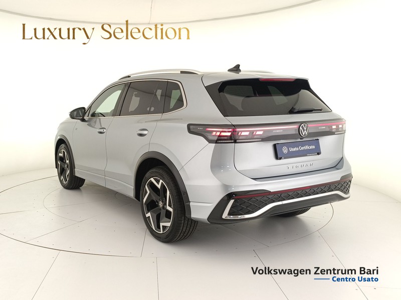 Volkswagen Tiguan 2.0 tdi r-line 150cv dsg - 8