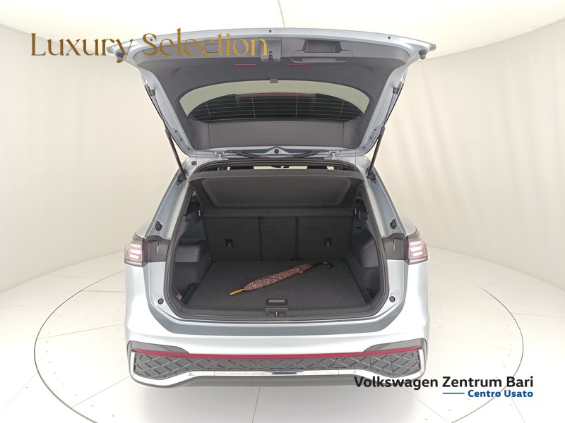 Volkswagen Tiguan 2.0 tdi r-line 150cv dsg - 21