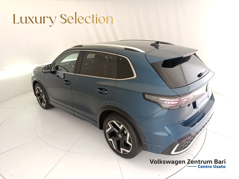 Volkswagen Tiguan 2.0 tdi r-line 150cv dsg - 18