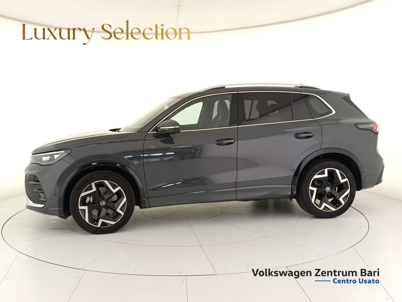 Volkswagen Tiguan 2.0 tdi r-line 150cv dsg - 9