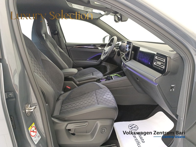 Volkswagen Tiguan 2.0 tdi r-line 150cv dsg - 23
