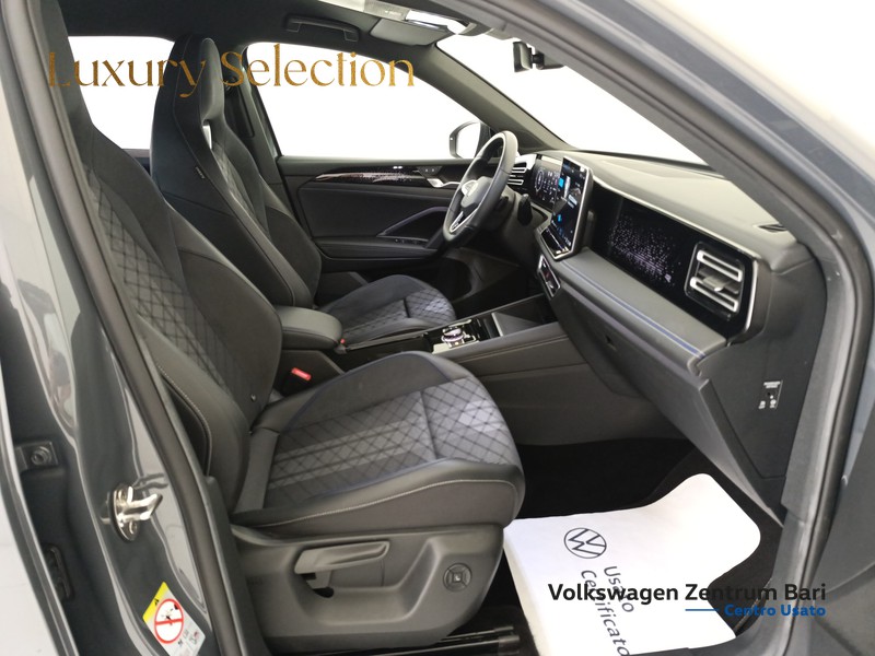 Volkswagen Tiguan 2.0 tdi r-line 150cv dsg - 22