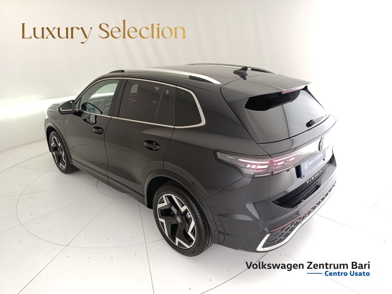 Volkswagen Tiguan 2.0 tdi r-line 150cv dsg - 18