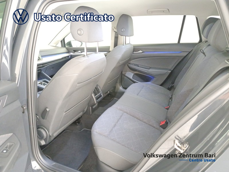 Volkswagen Golf variant 1.0 etsi evo life 110cv dsg - 17
