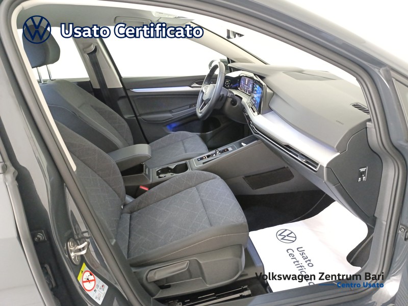 Volkswagen Golf variant 1.0 etsi evo life 110cv dsg - 23