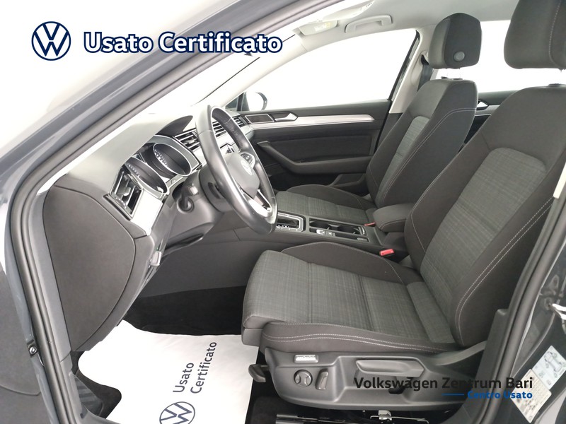 Volkswagen Passat variant 2.0 tdi business 122cv dsg - 11