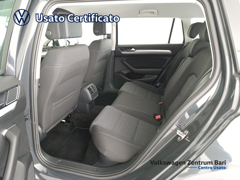 Volkswagen Passat variant 2.0 tdi business 122cv dsg - 14