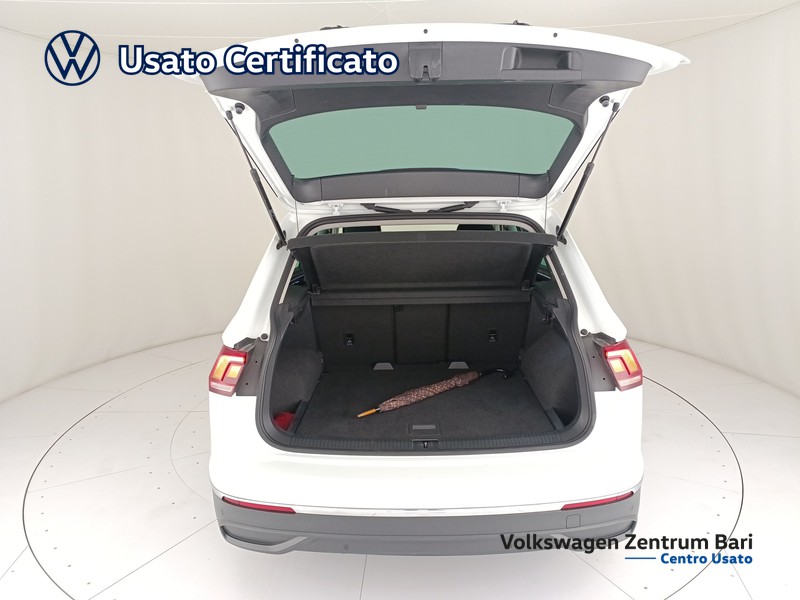 Volkswagen Tiguan 2.0 tdi life 122cv - 19