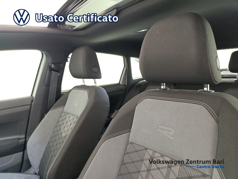 Volkswagen Taigo 1.0 tsi r-line 115cv - 15