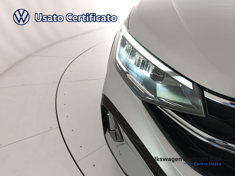 Volkswagen Taigo 1.0 tsi r-line 115cv - 26