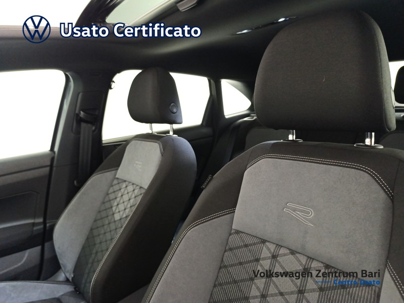 Volkswagen Taigo 1.0 tsi r-line 115cv - 15