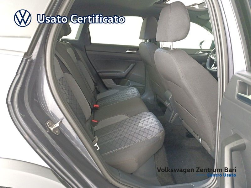 Volkswagen Taigo 1.0 tsi r-line 115cv - 22