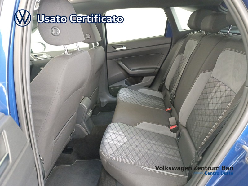 Volkswagen Taigo 1.0 tsi r-line 115cv - 17