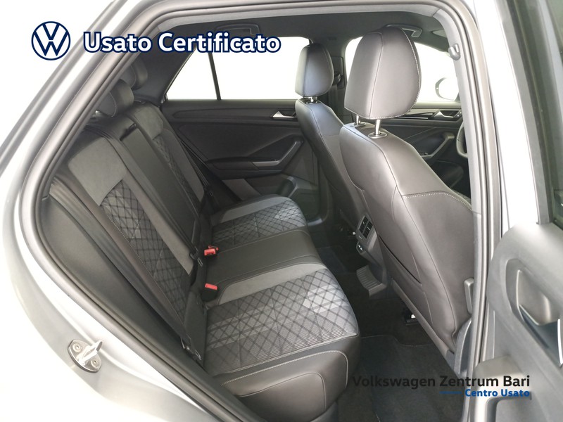 Volkswagen T-Roc 1.0 tsi r-line 110cv - 22