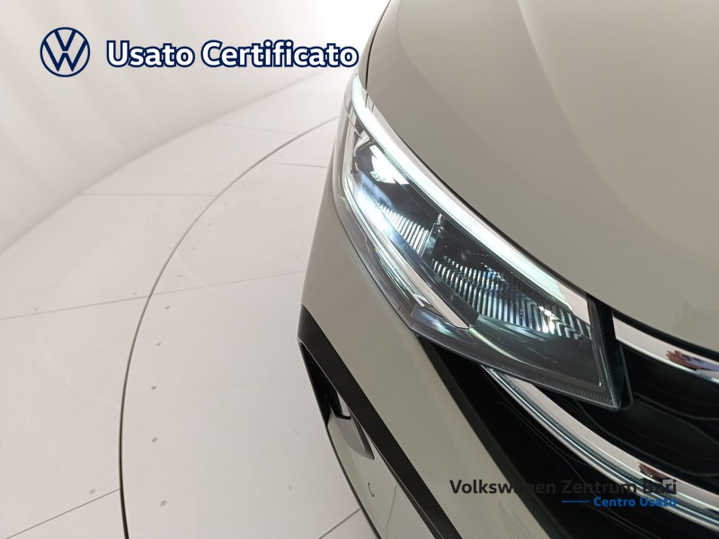 Volkswagen Taigo 1.0 tsi r-line 115cv dsg - 24