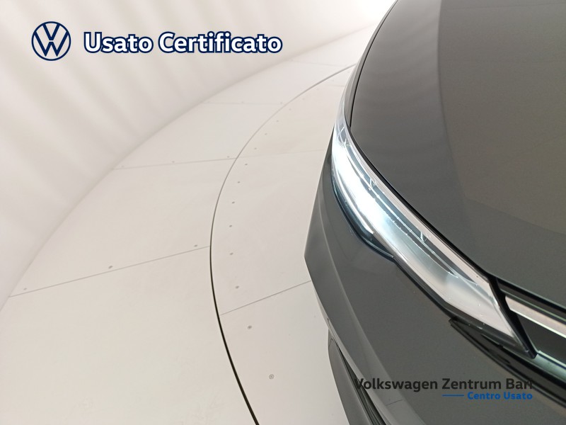 Volkswagen Golf 2.0 tdi life 115cv - 21