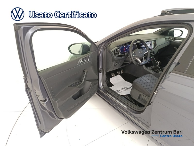 Volkswagen Taigo 1.0 tsi r-line 115cv - 12