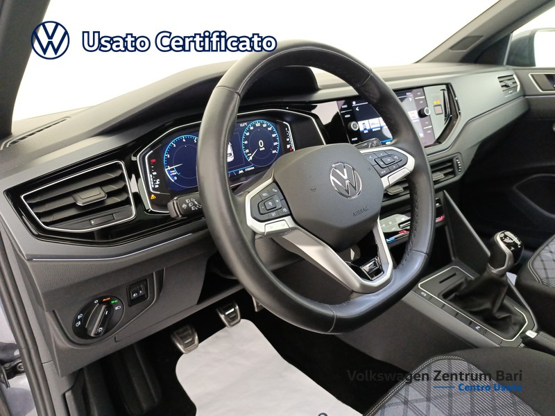 Volkswagen Taigo 1.0 tsi r-line 115cv - 14