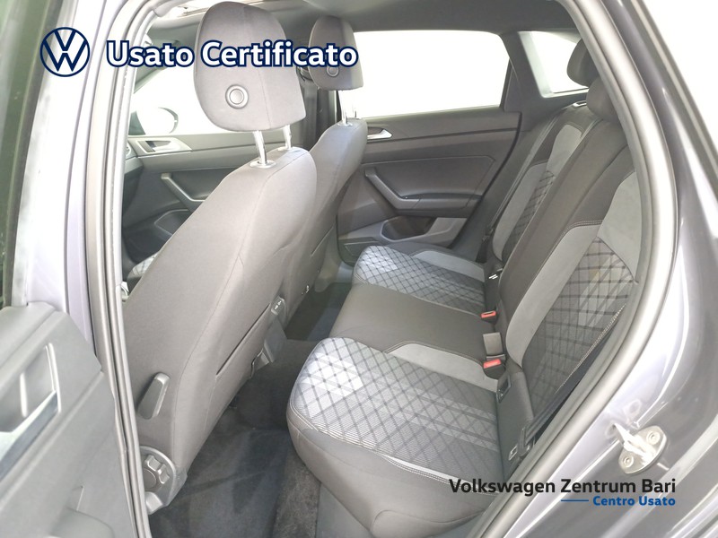 Volkswagen Taigo 1.0 tsi r-line 115cv - 19