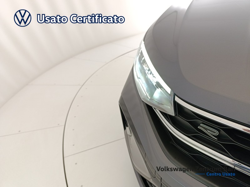 Volkswagen Taigo 1.0 tsi r-line 115cv - 24