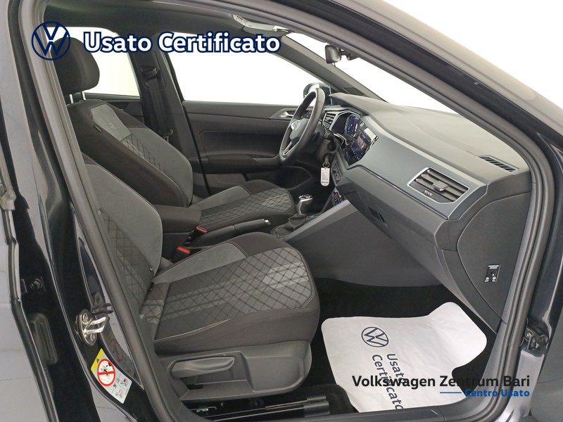 Volkswagen Taigo 1.0 tsi r-line 115cv dsg - 24