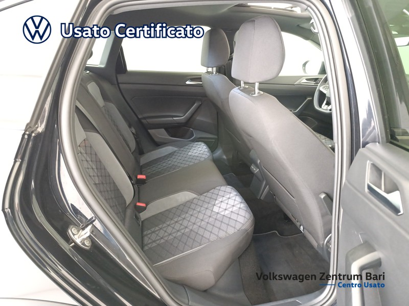 Volkswagen Taigo 1.0 tsi r-line 115cv - 19