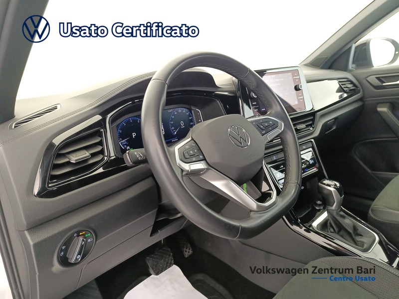 Volkswagen T-Roc 1.5 tsi style dsg - 14