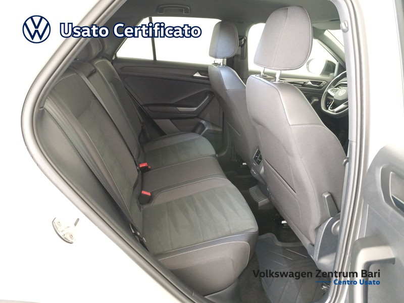 Volkswagen T-Roc 1.5 tsi style dsg - 19