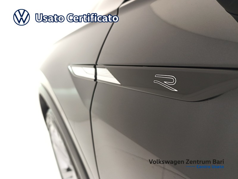 Volkswagen Tiguan 2.0 tdi r-line 4motion 150cv dsg - 17