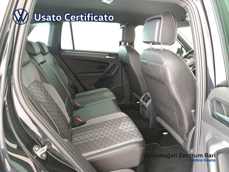 Volkswagen Tiguan 2.0 tdi r-line 4motion 150cv dsg - 23