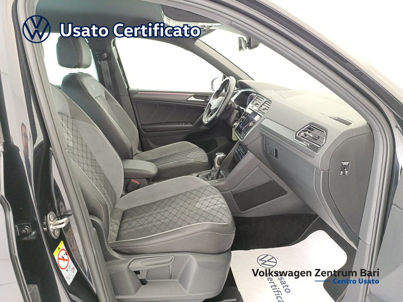 Volkswagen Tiguan 2.0 tdi r-line 4motion 150cv dsg - 24