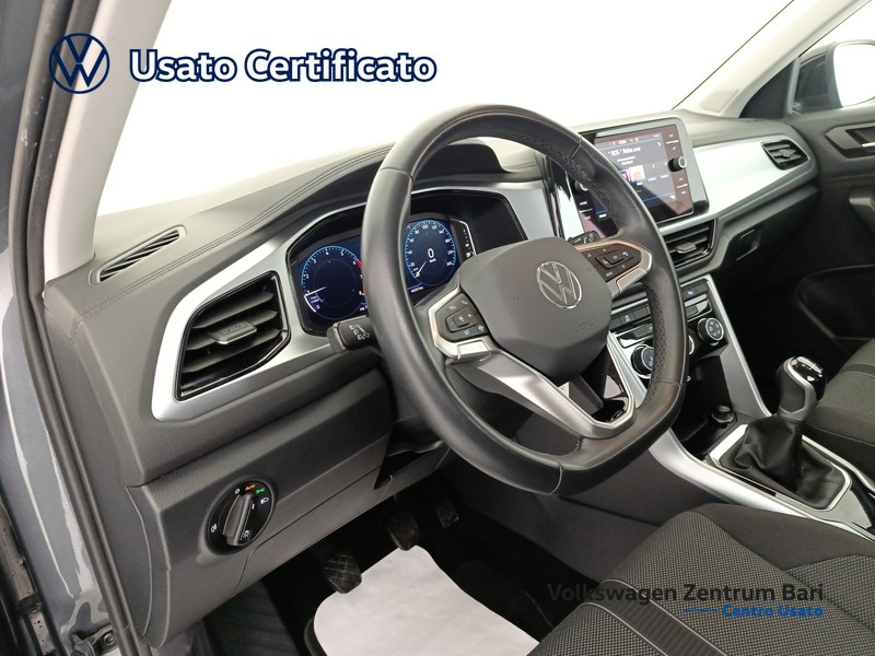 Volkswagen T-Roc 1.0 tsi life 110cv - 13