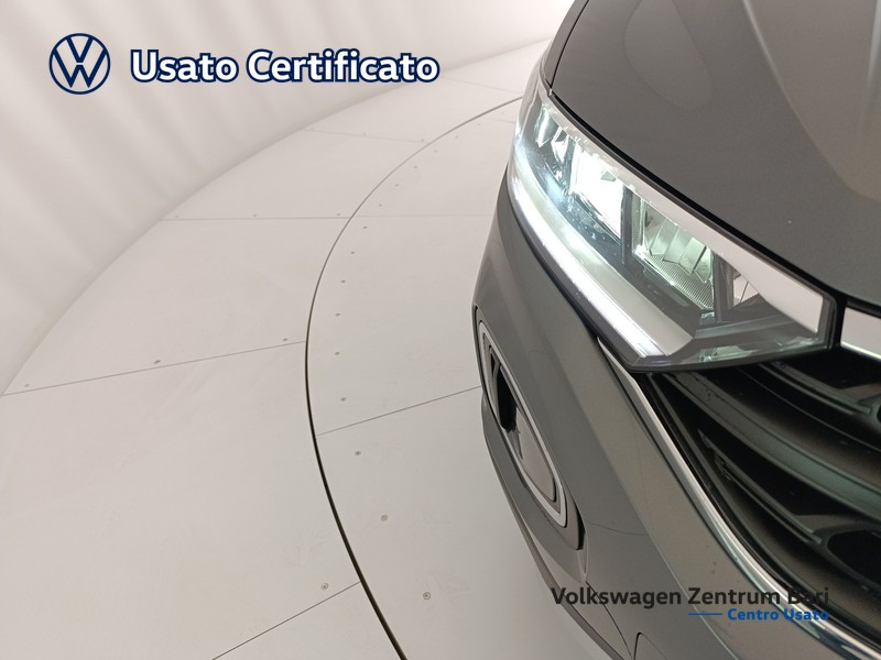 Volkswagen T-Roc 1.0 tsi life 110cv - 22