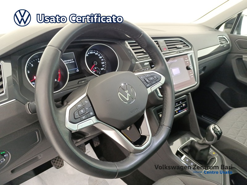 Volkswagen Tiguan 1.5 tsi life 130cv - 13