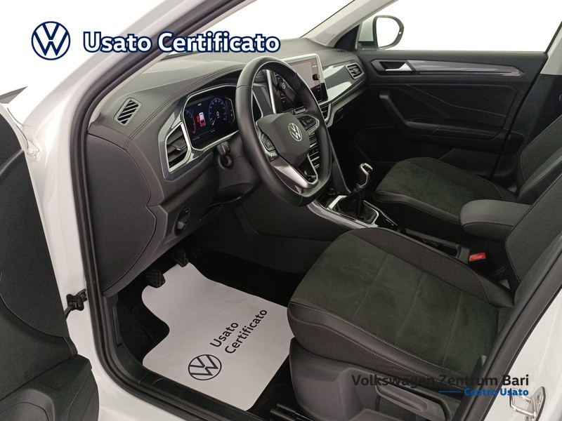 Volkswagen T-Roc 1.0 tsi style 110cv - 15