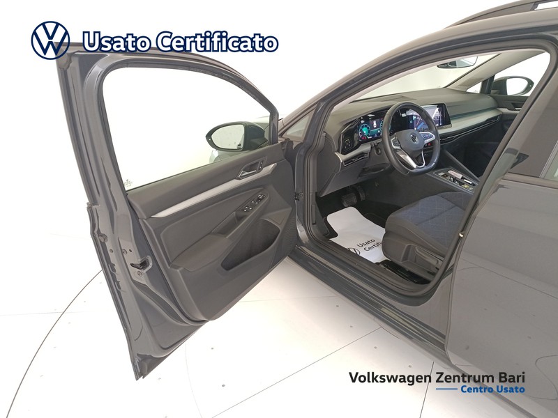 Volkswagen Golf variant 2.0 tdi life 150cv dsg - 12