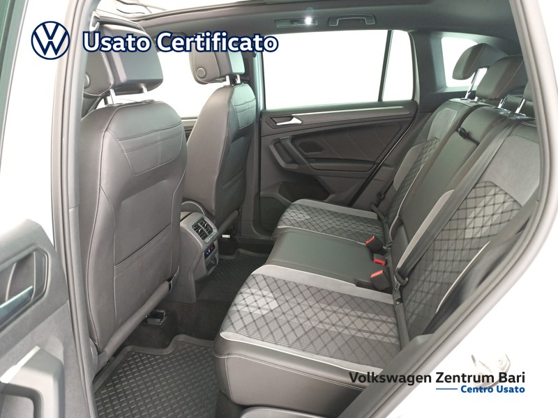 Volkswagen Tiguan 2.0 tdi r-line 150cv dsg - 19