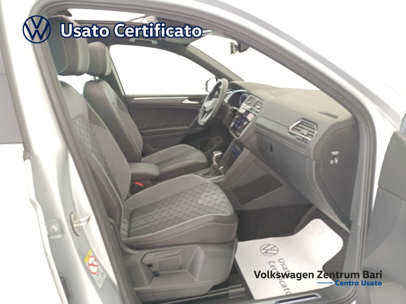 Volkswagen Tiguan 2.0 tdi r-line 150cv dsg - 23