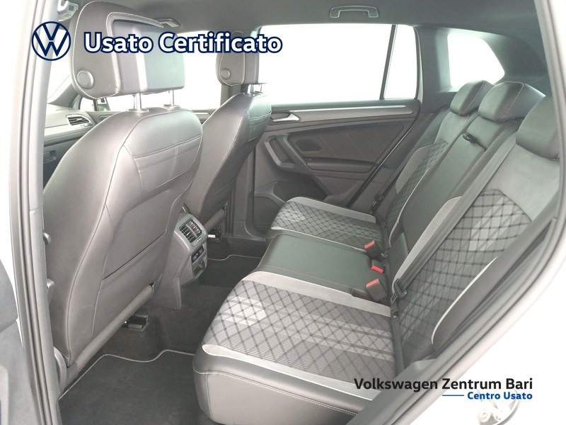 Volkswagen Tiguan 2.0 tdi r-line 150cv dsg - 19
