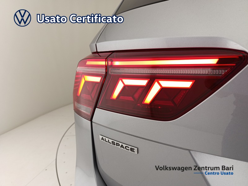 Volkswagen Tiguan allspace 2.0 tdi elegance 150cv dsg - 19