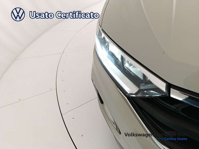 Volkswagen T-Roc 1.0 tsi life 110cv - 19