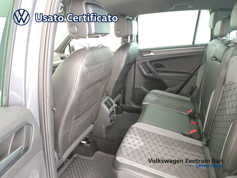 Volkswagen Tiguan 2.0 tdi r-line 4motion 150cv dsg - 18