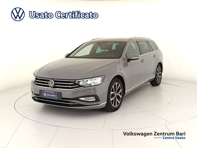 Volkswagen Passat variant 2.0 tdi executive 150cv dsg - 1