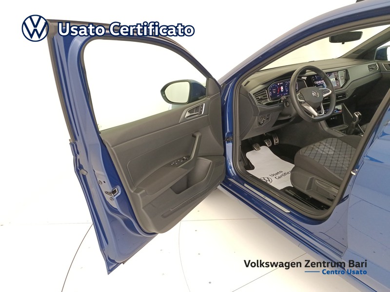 Volkswagen Taigo 1.0 tsi r-line 115cv - 12