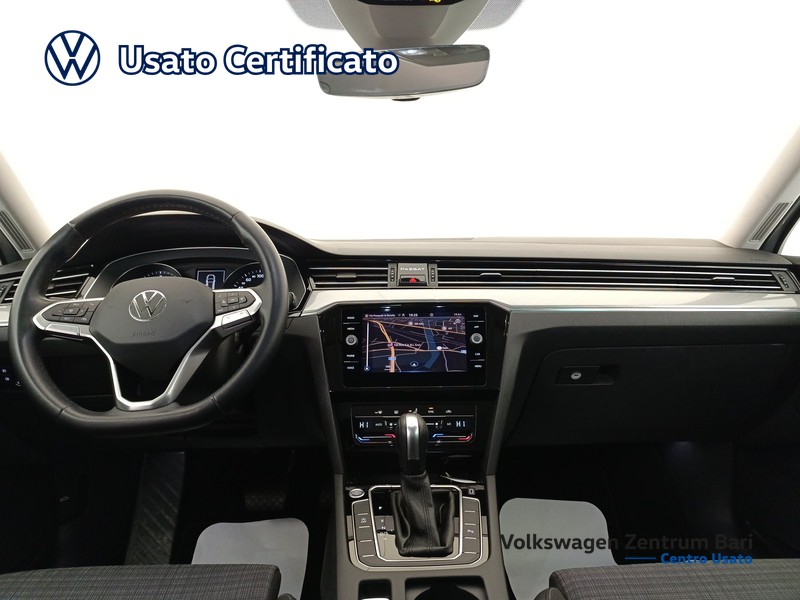 Volkswagen Passat variant 2.0 tdi business 150cv dsg - 17