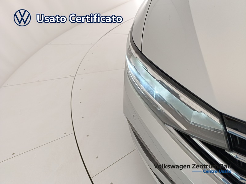 Volkswagen Passat variant 2.0 tdi business 150cv dsg - 21