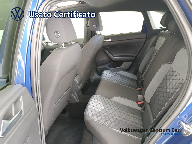 Volkswagen Taigo 1.0 tsi r-line 115cv - 19