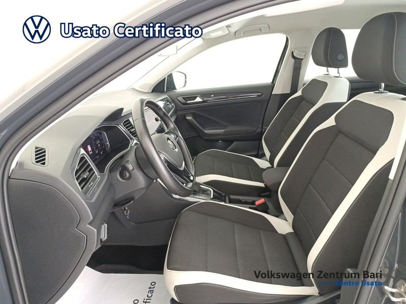 Volkswagen T-Roc 1.5 tsi advanced dsg - 13